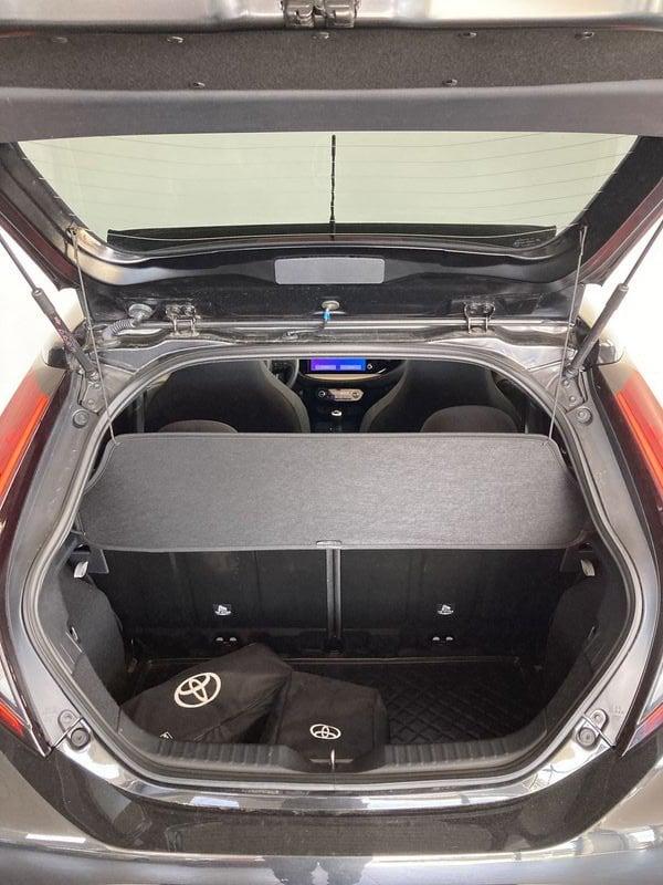 Toyota Aygo X 1.0B (72 CV) Lounge Air