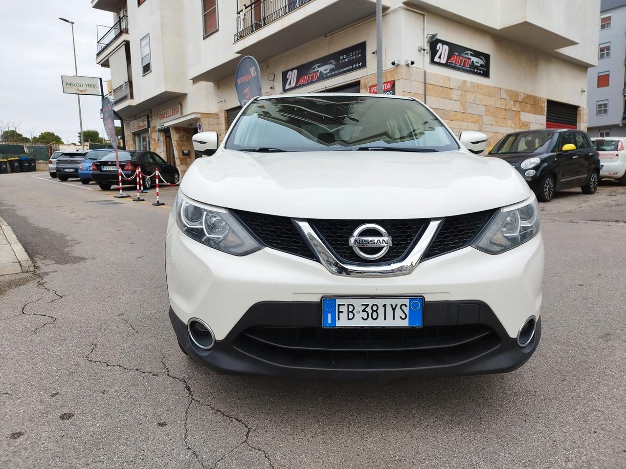 Nissan Qashqai 1.6 dCi Acenta * Navi * Retrocamera * Sensori di parcheggio * Garantita 12 Mesi