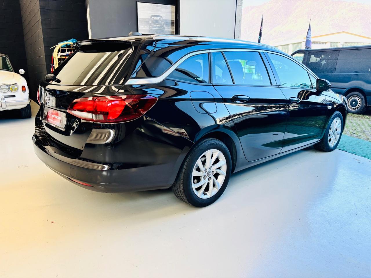 Opel Astra 1.5 CDTI 122 CV S&S AT9 Sports Tourer Ultimate