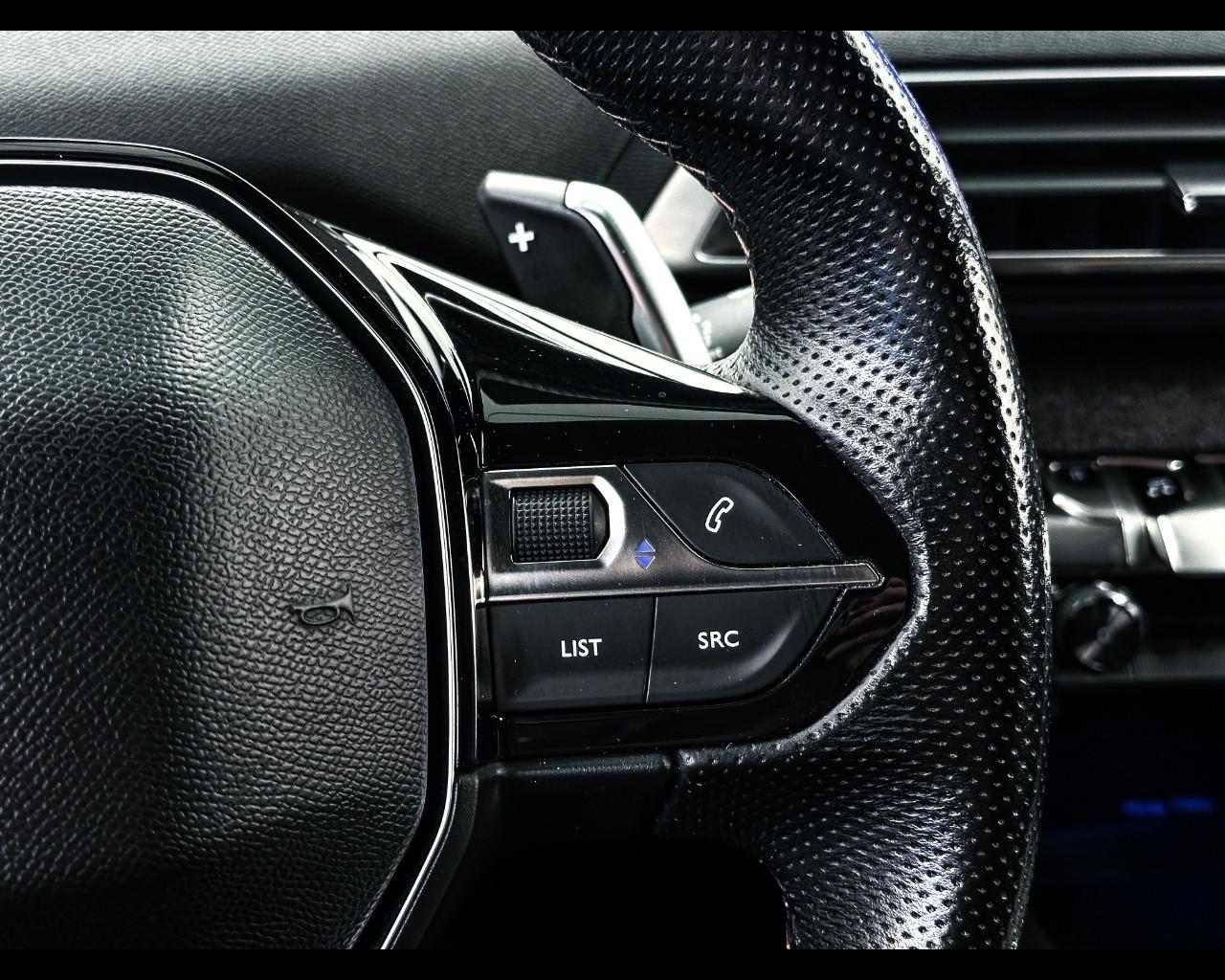 PEUGEOT 3008 2ª serie - 3008 BlueHDi 130 S&S EAT8 Allure