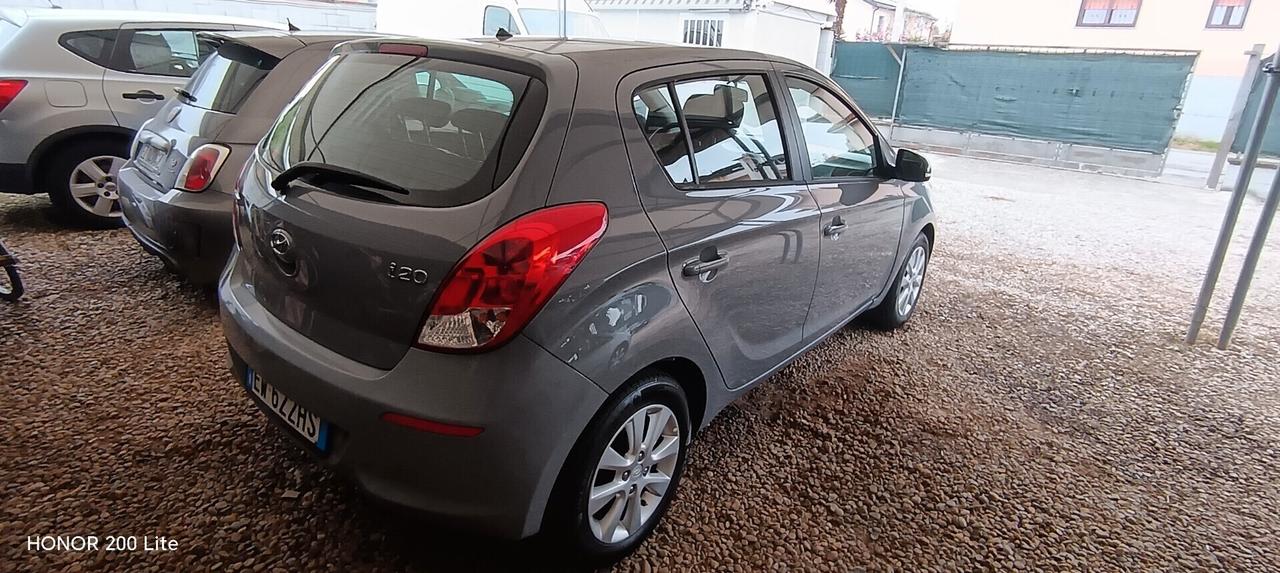 Hyundai i20 1.2 5 porte Classic