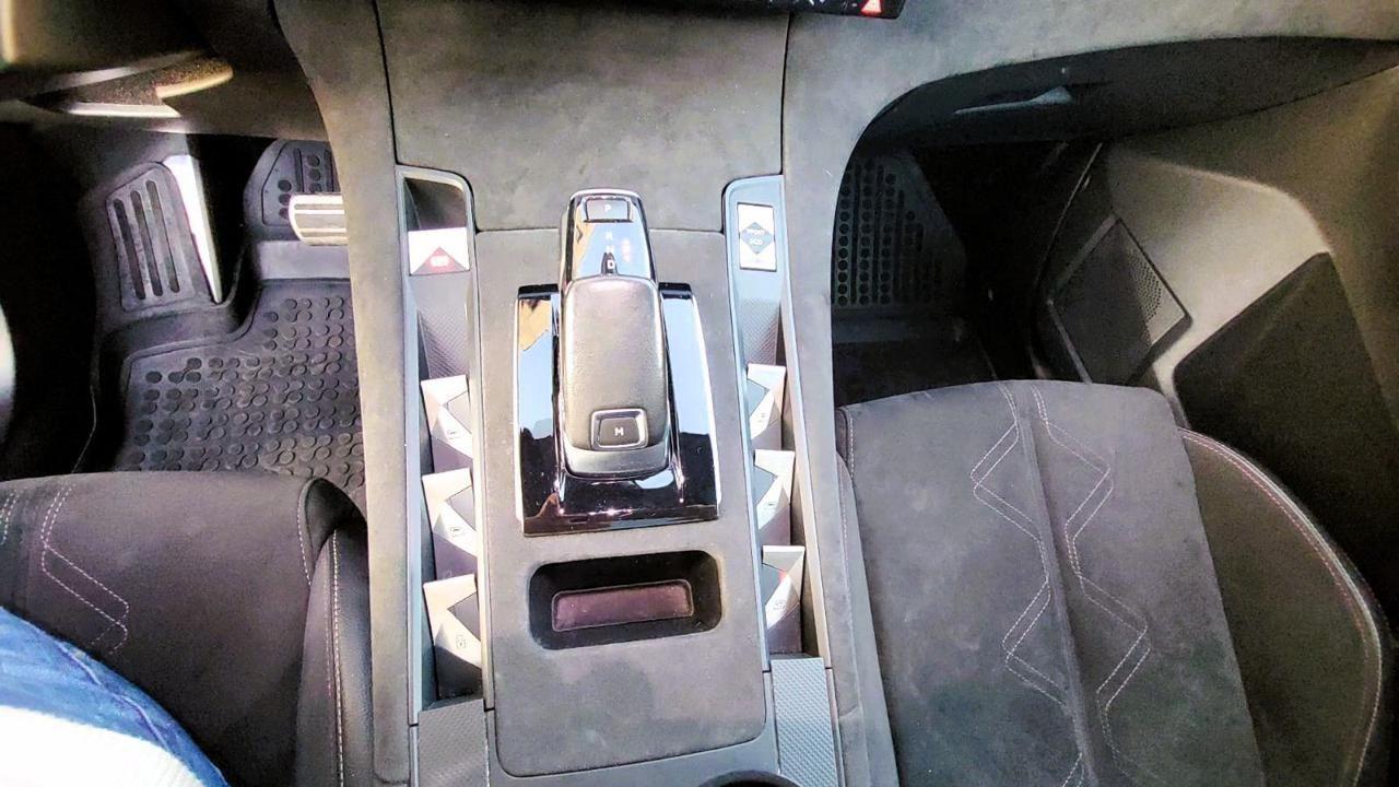 DS AUTOMOBILES DS 7 Crossback BlueHDi 130 aut. Performance Line+