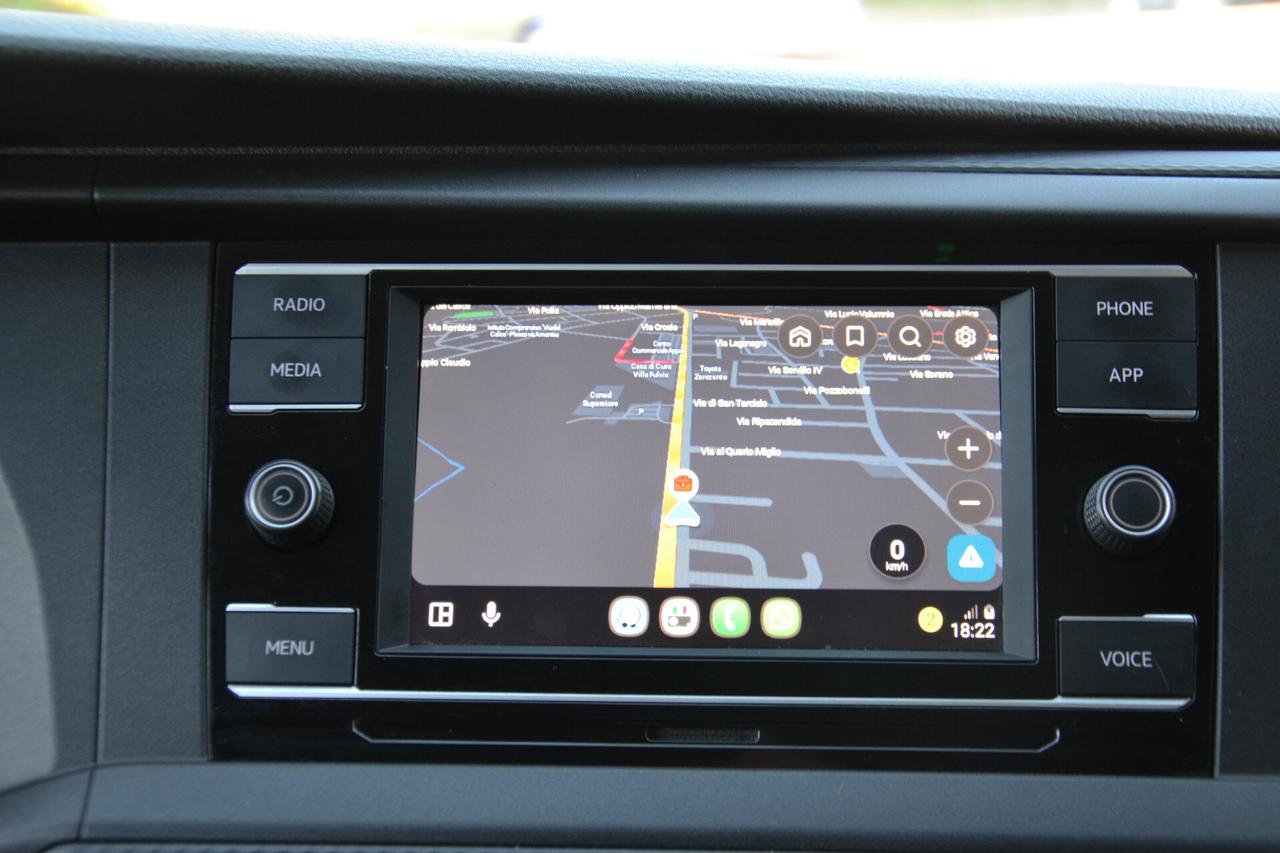 Volkswagen Caravelle 2.0 TDI 150CV DSG CONFORTLINE 8 POSTI *PREZZO VERO