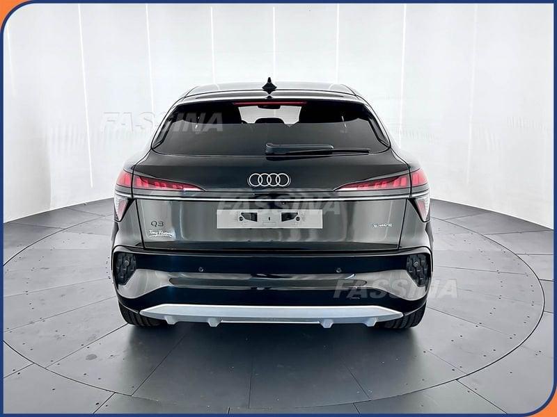 Audi Q3 Sportback TFSI 150 kW quattro S tronic Business - New Model