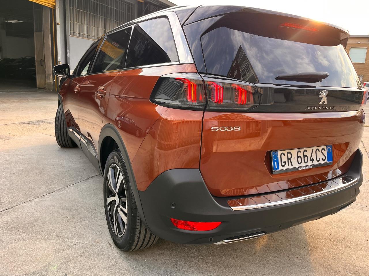 Peugeot 5008 5008 1.5 blueDHi 130cv EAT8 7 Posti