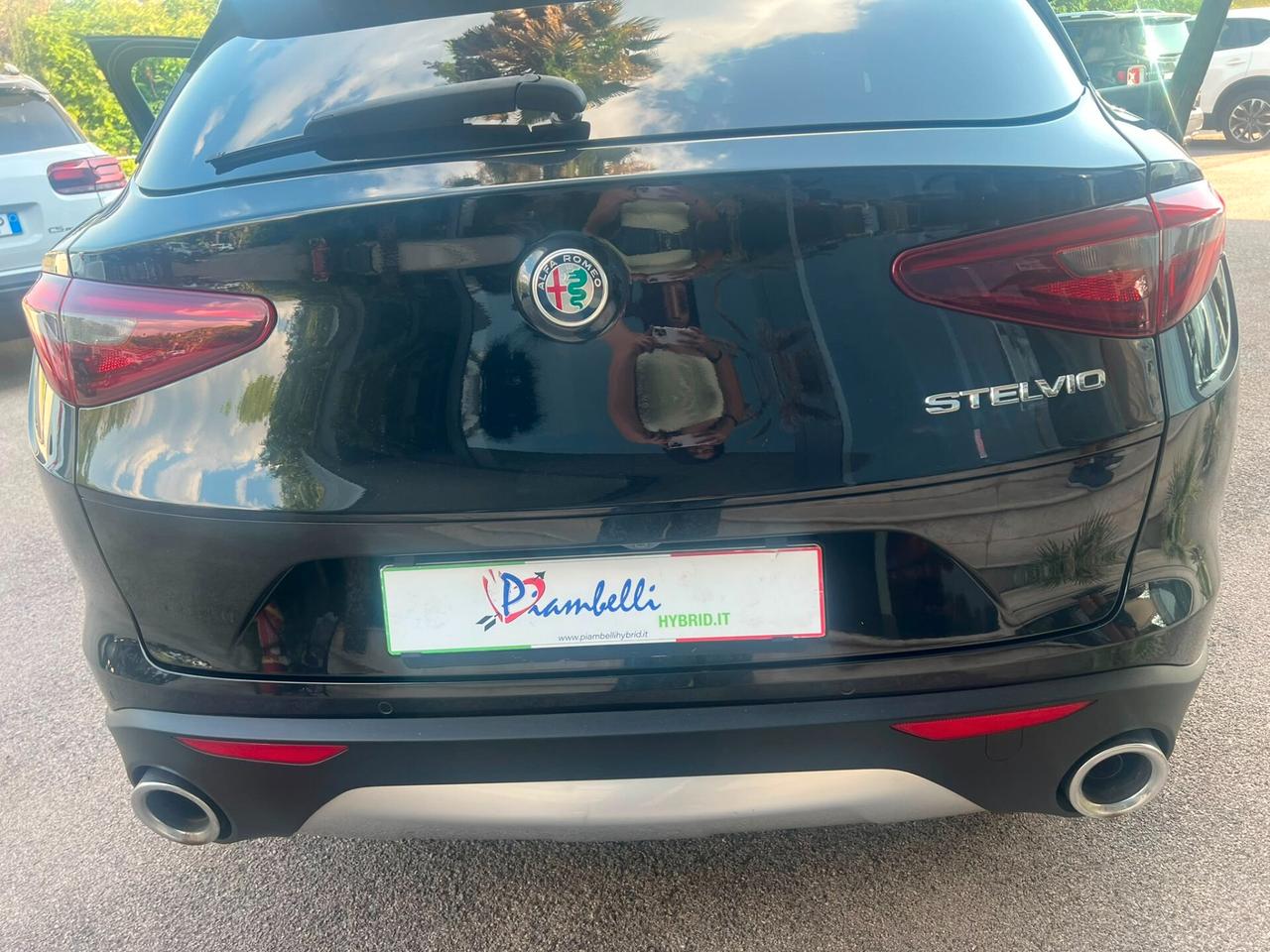 Alfa Romeo Stelvio 2.2 Turbodiesel 190 CV AT8 Q4 Business