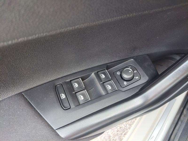 Volkswagen Taigo Taigo 1.0 tsi R-Line Plus 115cv dsg