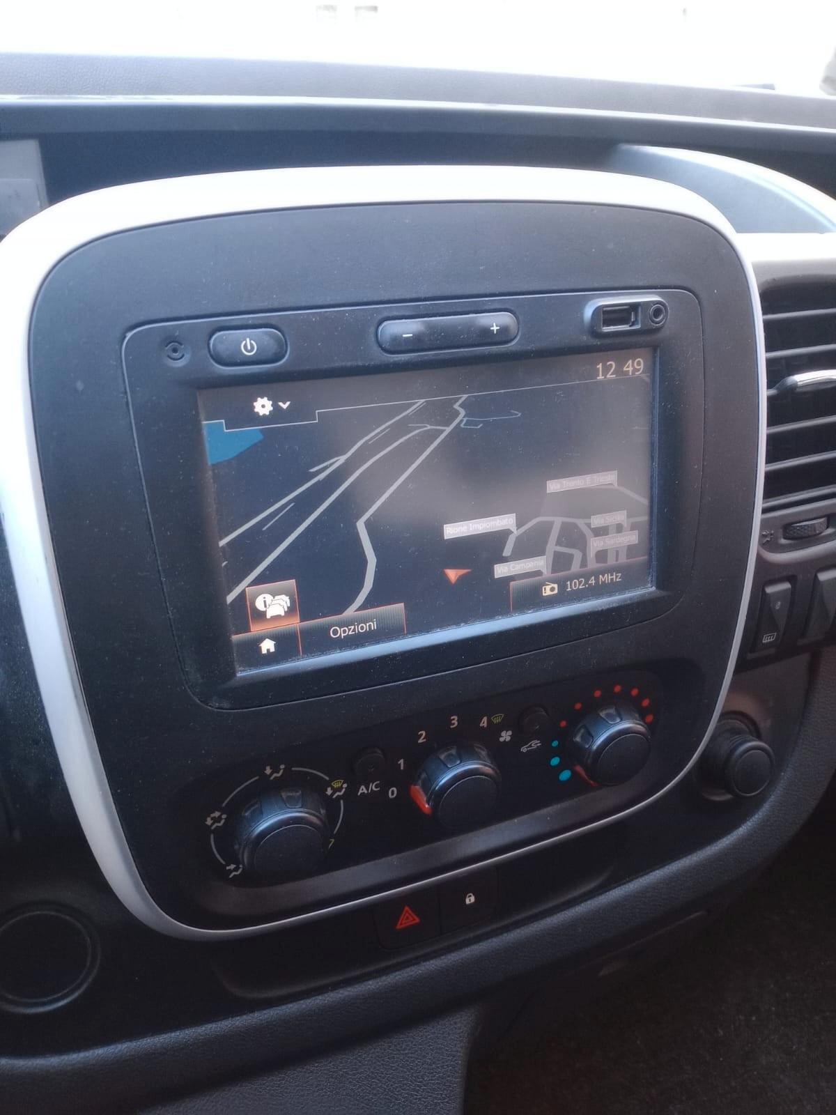 Renault Trafic 1.6dCi 125CV 3 posti porta laterale