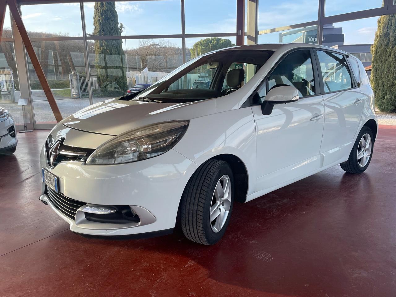 Renault Scenic 1.5 Diesel - Neopatentati - Ottima