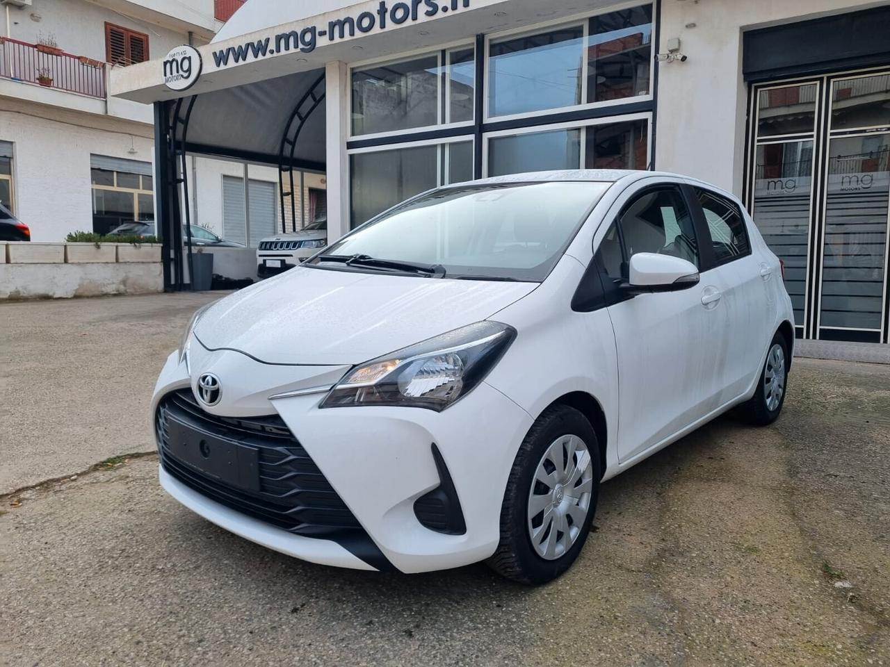 Toyota Yaris 1.0 72 CV 5 porte Active