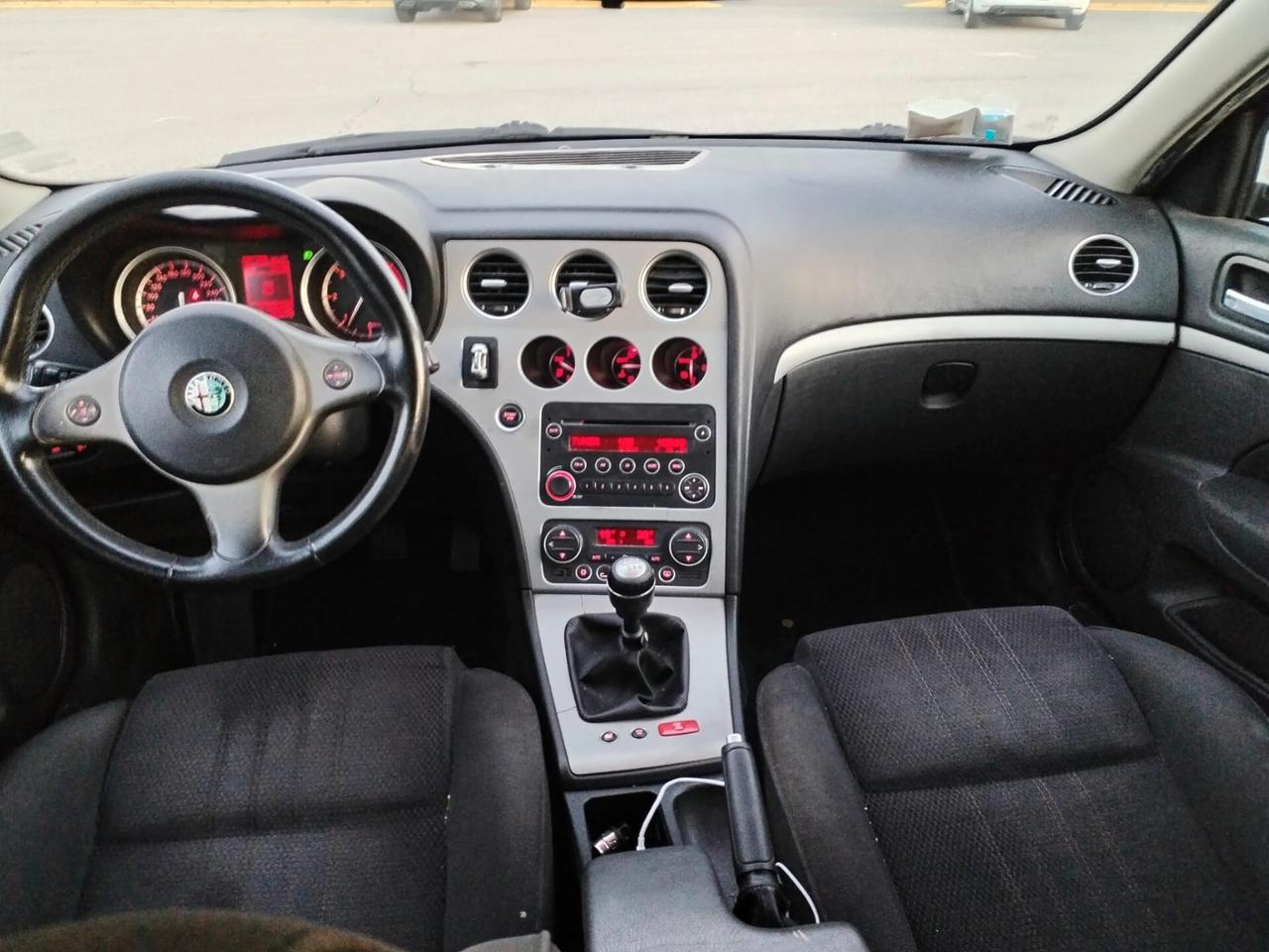 Alfa Romeo 159 1.9 JTDm Sportwagon