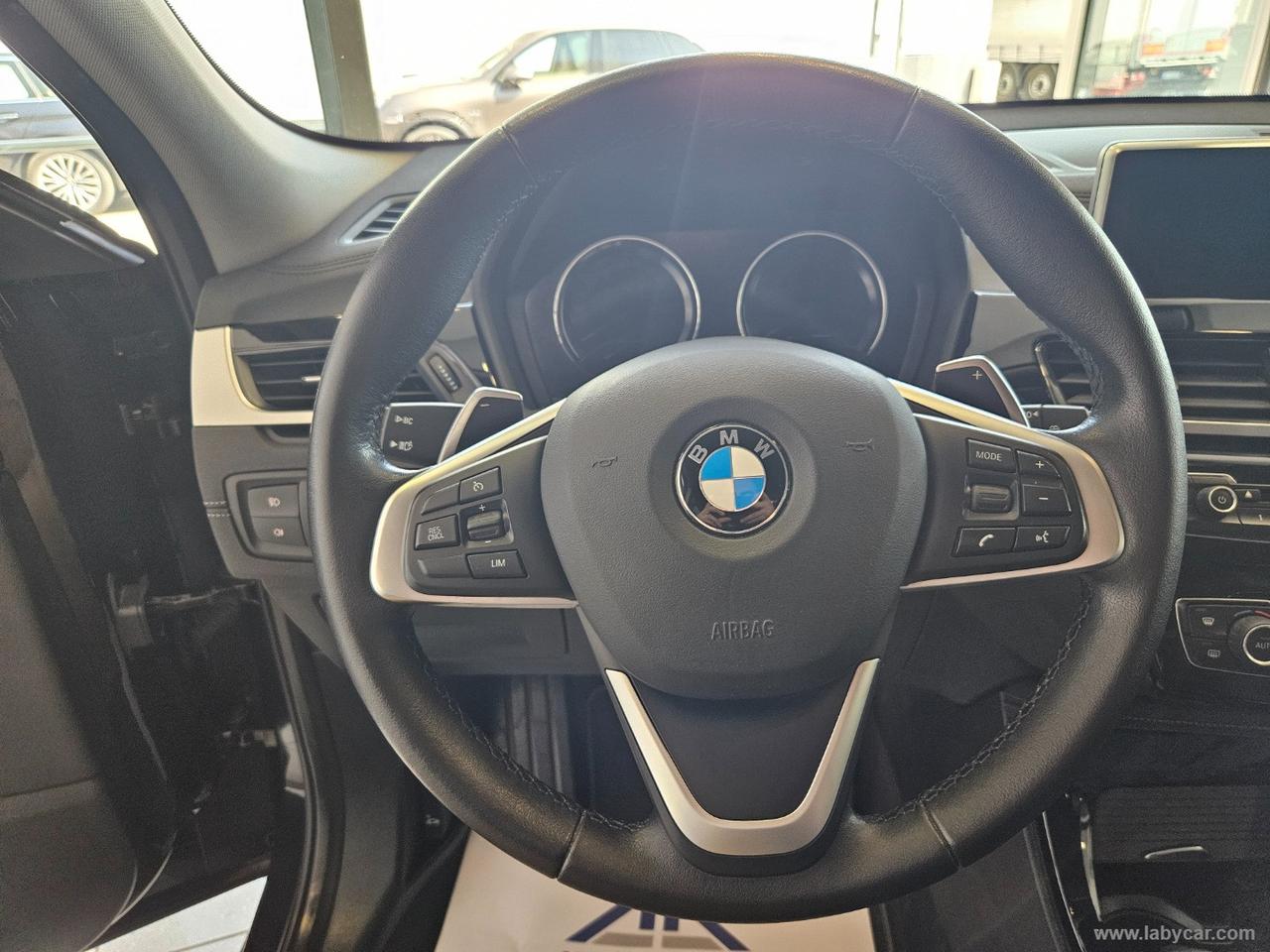 BMW X2 sDrive18d Business-X