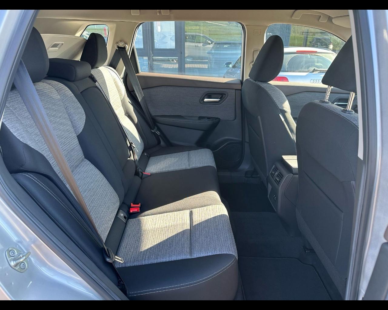 NISSAN X-TRAIL ACENTA e-POWER 2WD