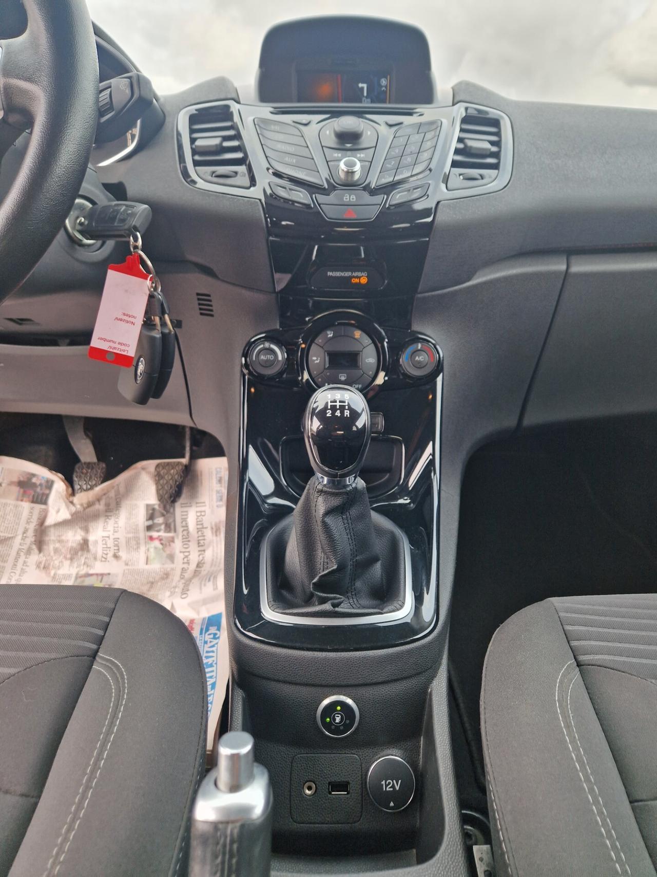 Ford Fiesta 1.4 5p. Bz.- GPL Titanium