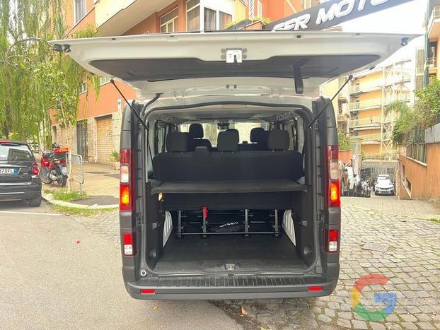 Nissan Primastar 2.0 dCi 110CV/9 POSTI/VAN