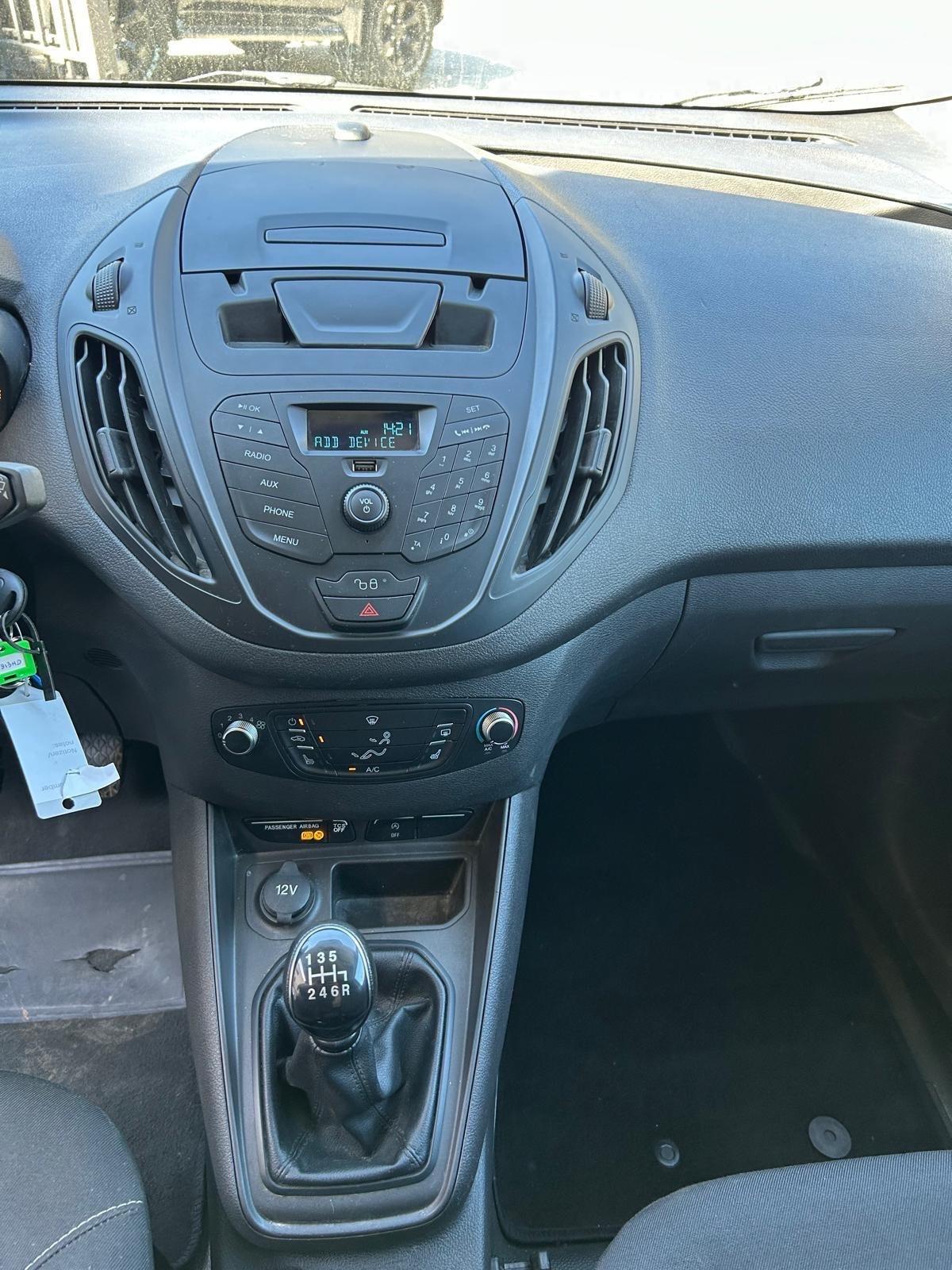 Ford Transit Courier 1.5 TDCi 75CV Van Trend
