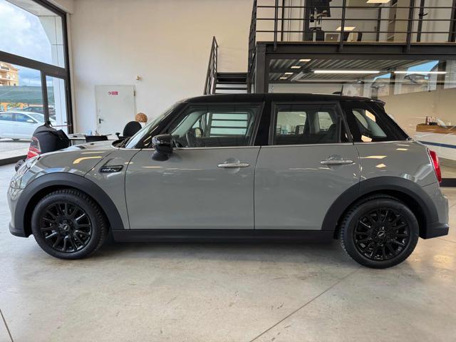 MINI Cooper 1.5 Cooper Camden 5 porte Cambio Automatico