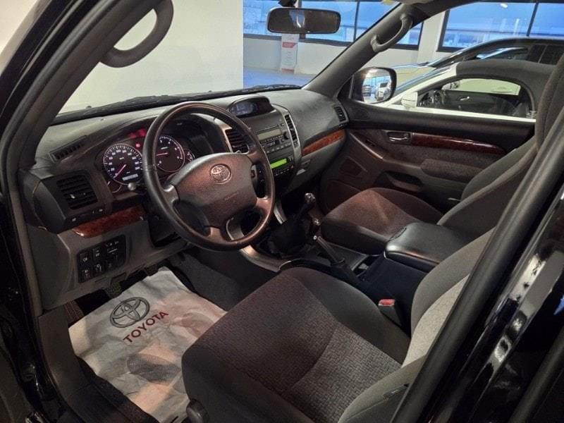 Toyota Land Cruiser 3.0 D-4D 16V cat 5 porte