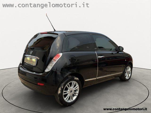 LANCIA Ypsilon 1.2 69 CV Diva