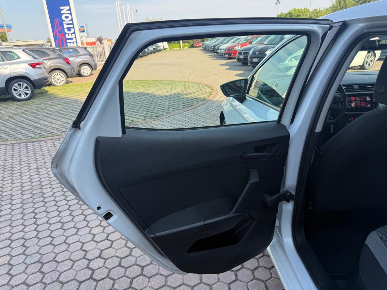 Seat Ibiza 1.6 TDI 95 CV 5 porte Business OK NEOPATENTATI