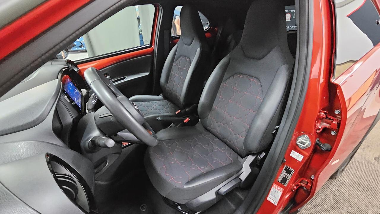 Toyota Aygo X 1.0 VVT-i 72 CV 5 porte Lounge