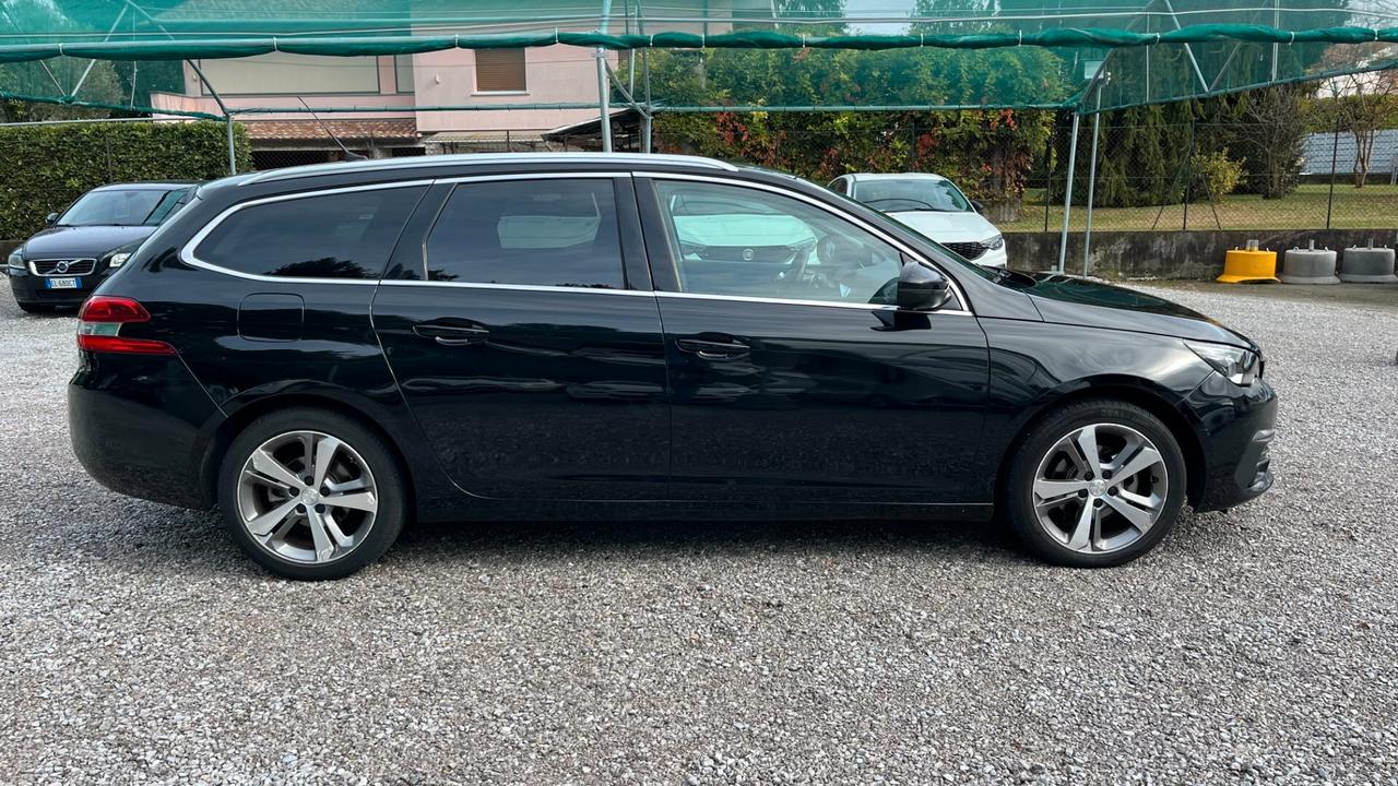 Peugeot 308 BlueHDi 130 S&S EAT6 SW Style