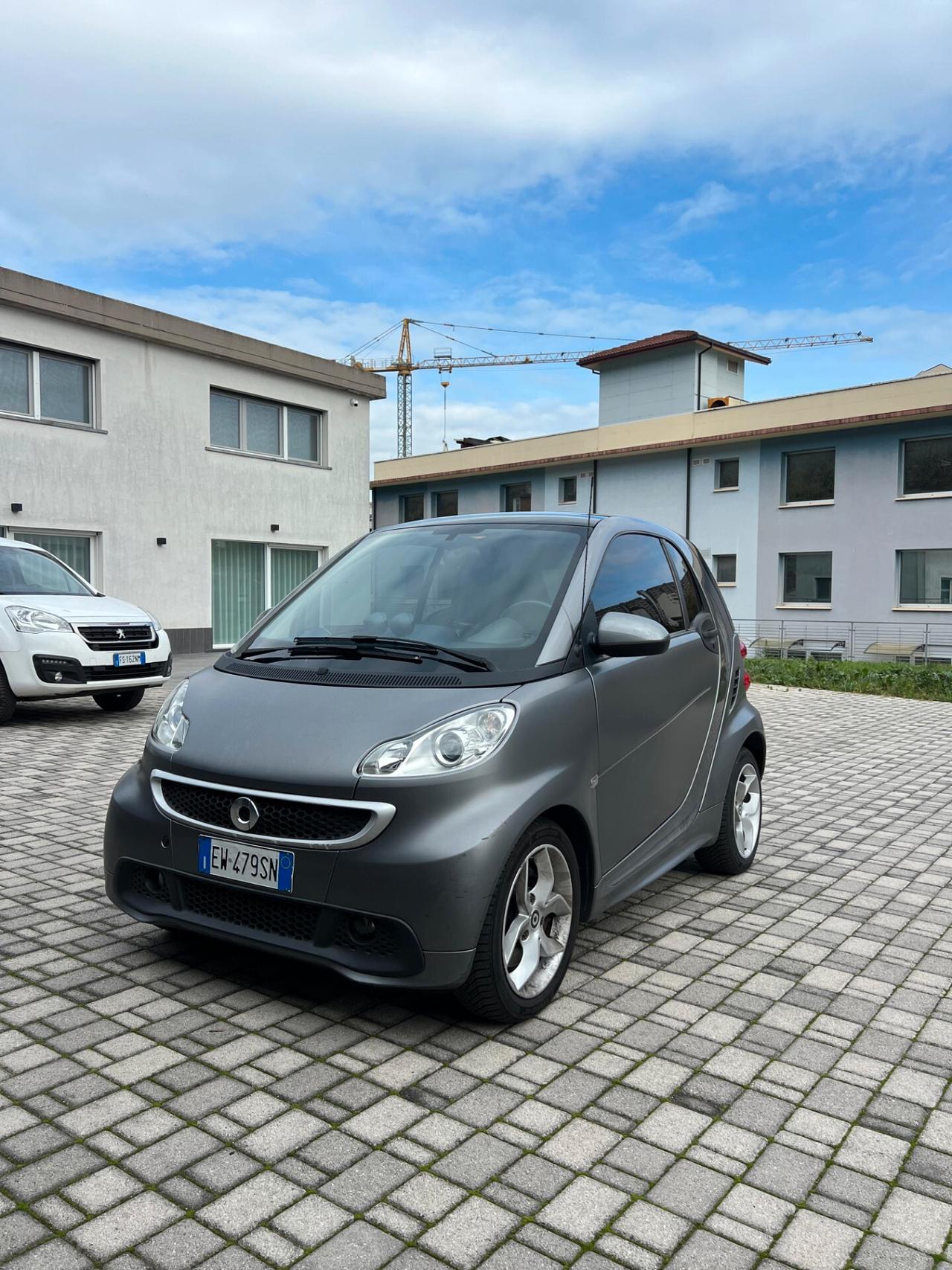 Smart ForTwo 1000 52 kW MHD coupé pulse