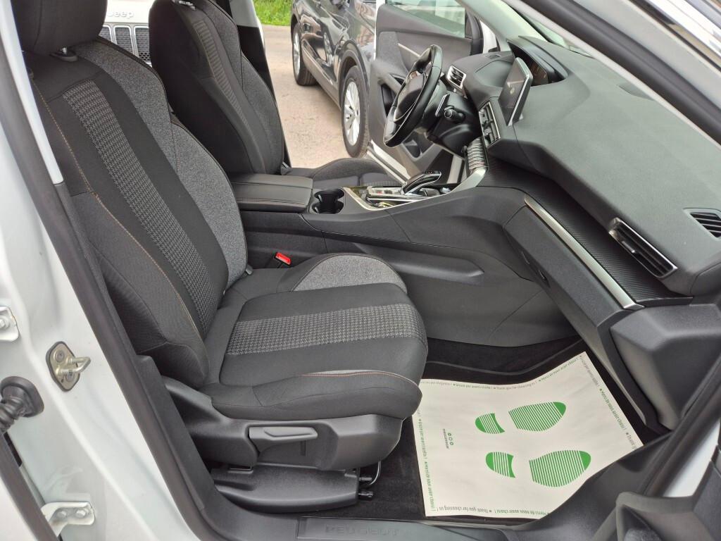 Peugeot 3008 BlueHDi 130CV EAT8 CERCHI-18 CAMERA