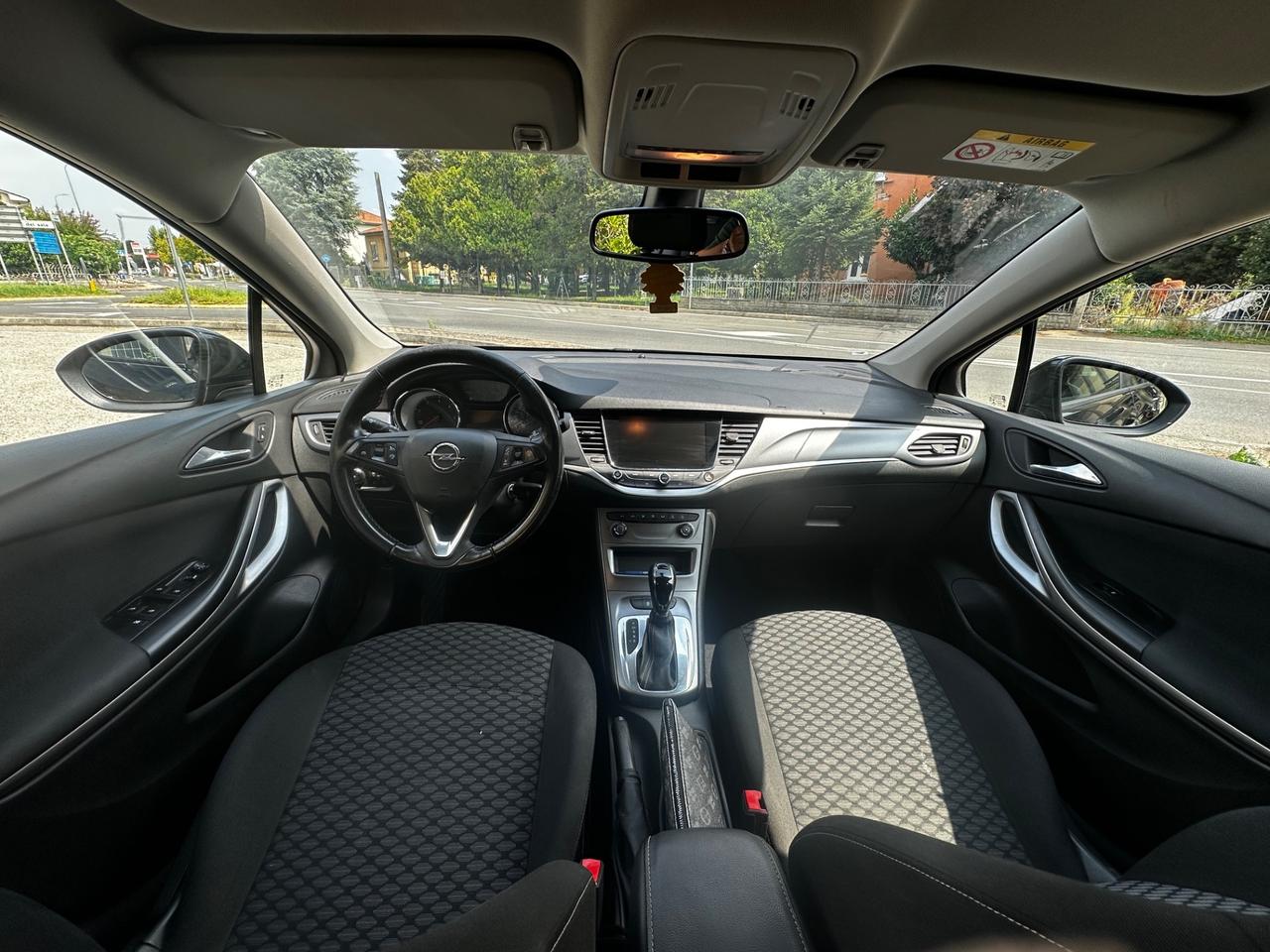 Opel Astra 1.6 CDTi 136CV aut. Sports Tourer Business