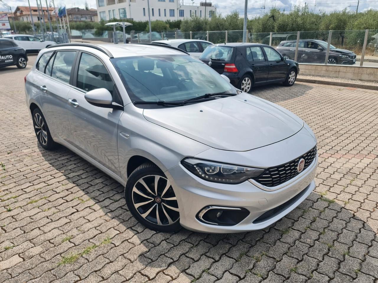 Fiat Tipo 1.6 Mjt S&S SW Lounge