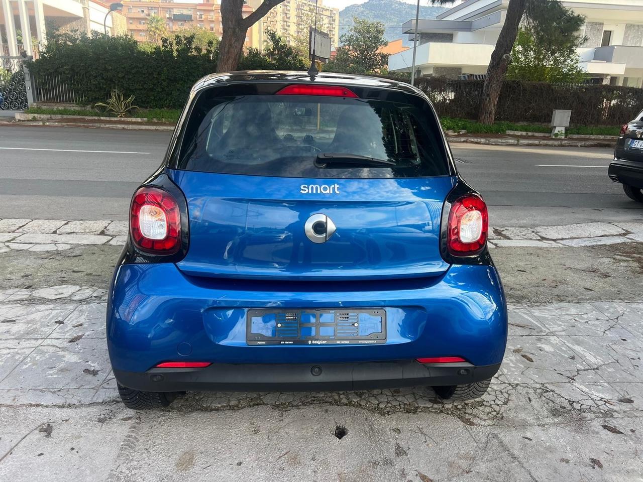 Smart ForFour 70 1.0 Passion