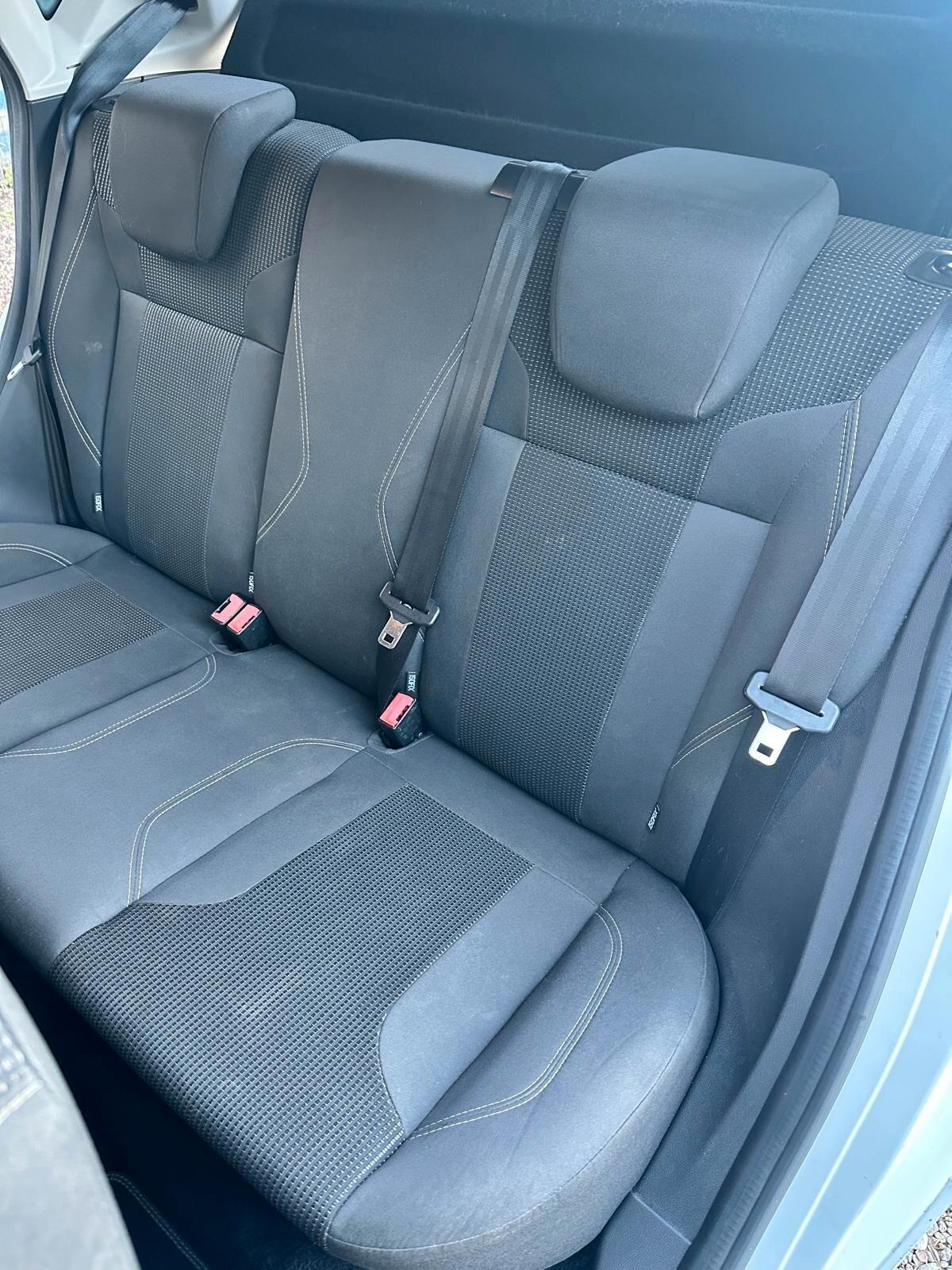 Ford Fiesta 1.5 TDCi 75CV 5 porte Titanium