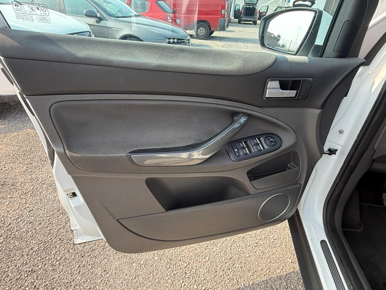 Ford Kuga 2.0 TDCi 136 CV 4WD Titanium DPF