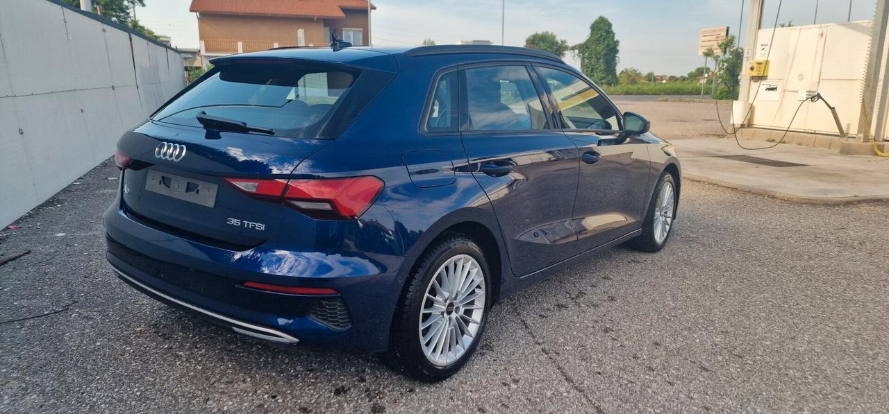 Audi A3 SPB 35 TFSI S-Tronic Business Advanced