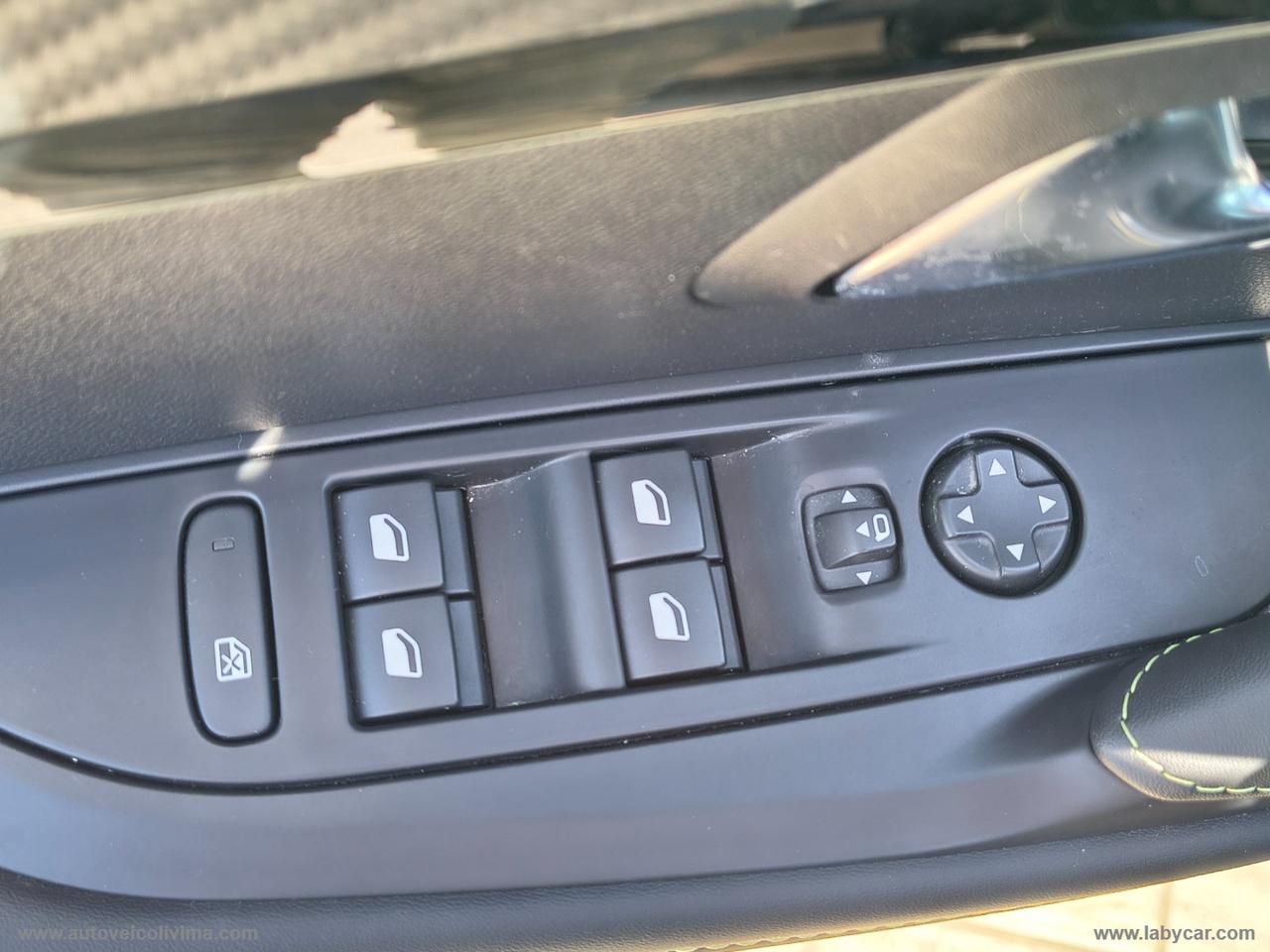 PEUGEOT 208 Hybrid 136 e-DCS6 GT