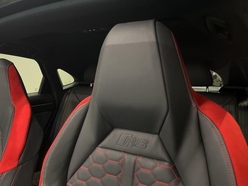 Audi Q3 Audi RS Q3 Sportback 294(400) kW(PS) S tronic