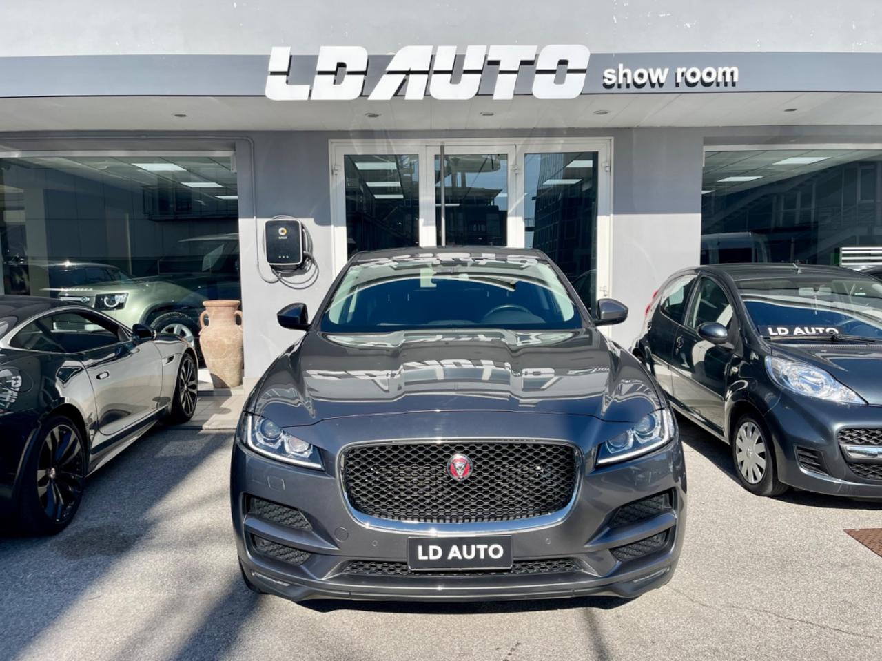 Jaguar F-Pace 2.0 D 180 CV AWD aut. R-Sport ( MOTOTE NUOVO )