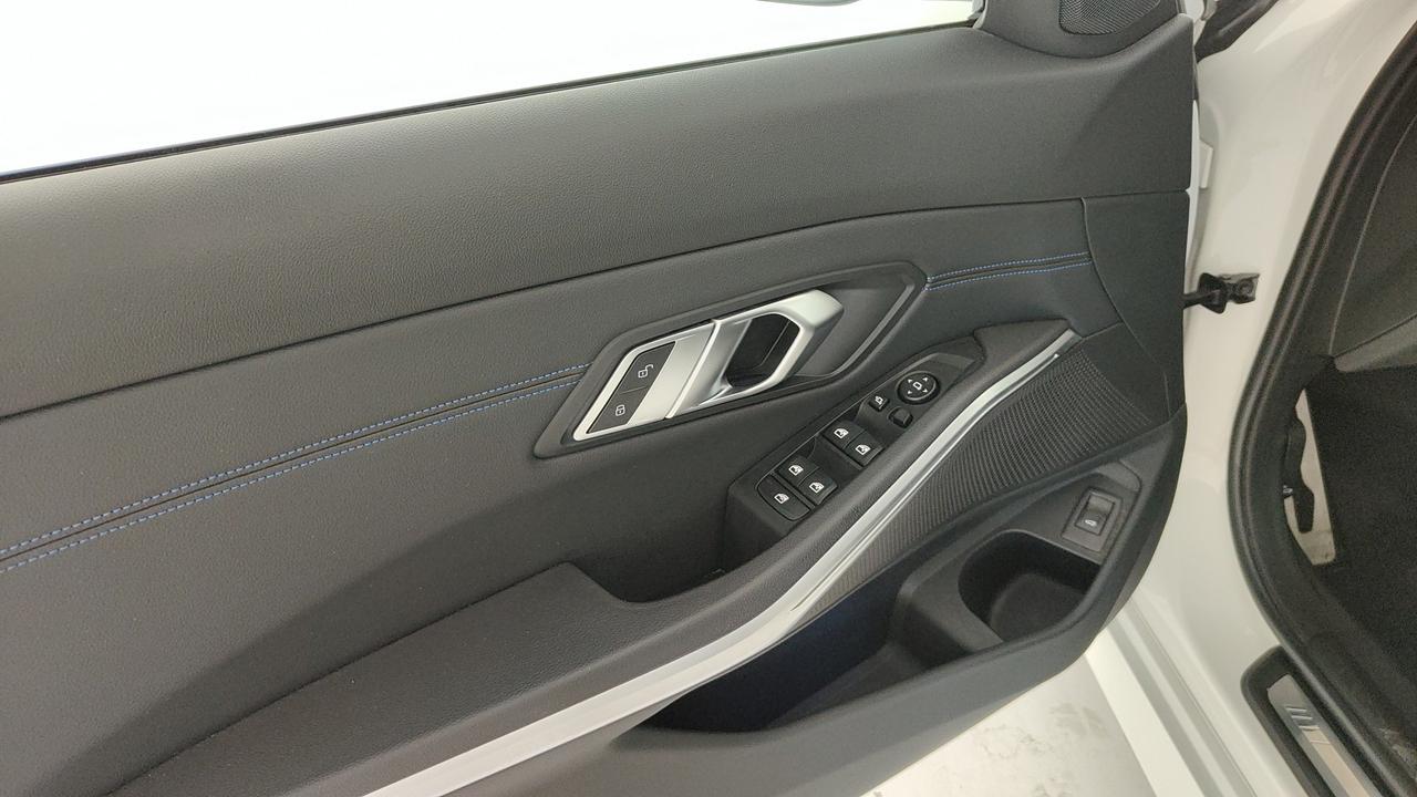 BMW Serie 3 G21 2019 Touring - 320d Touring mhev 48V Msport auto