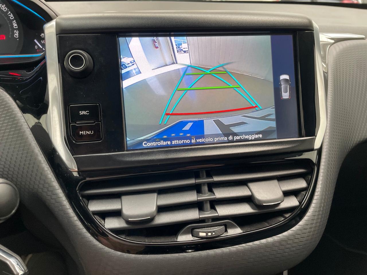 Peugeot 2008 1.5 BlueHDi 100 CV Allure
