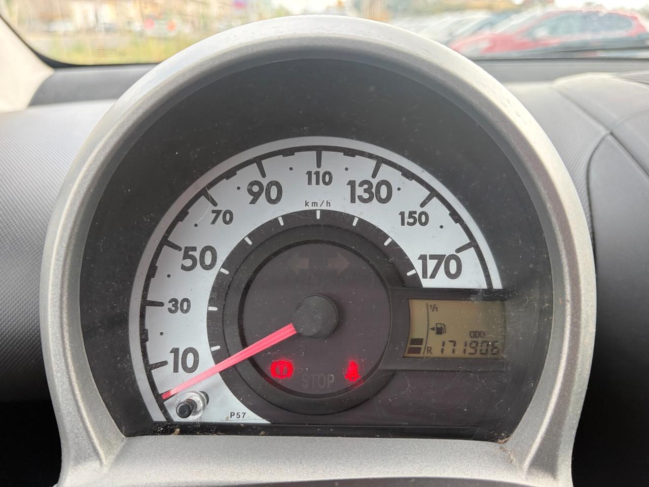 TOYOTA AYGO 1.0 ANNO 2013 172.000 KM ADATTA NEOPATENTATI