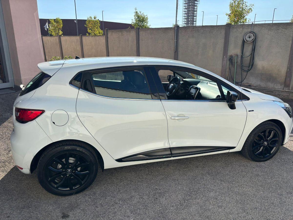 RENAULT Clio 1.5 dCi 8V 90CV S&S 5p. Duel