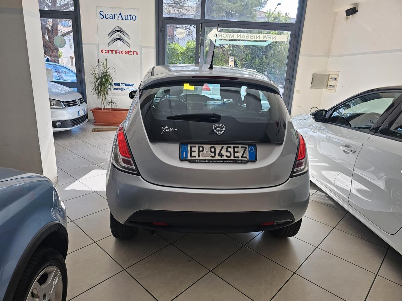 Lancia Ypsilon 1.2 69 CV 5 porte S&S Gold