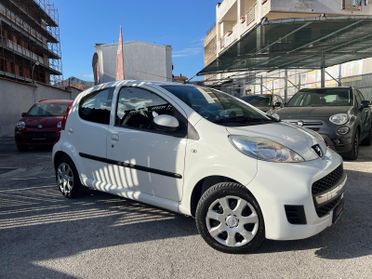 Peugeot 107 1.0 68CV 5p. Access Clima