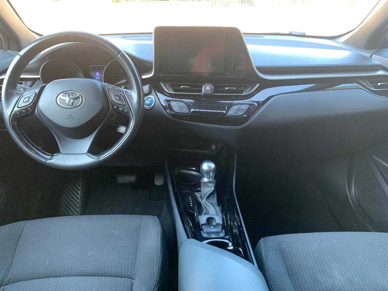 Toyota C-HR 1.8 HV Trend