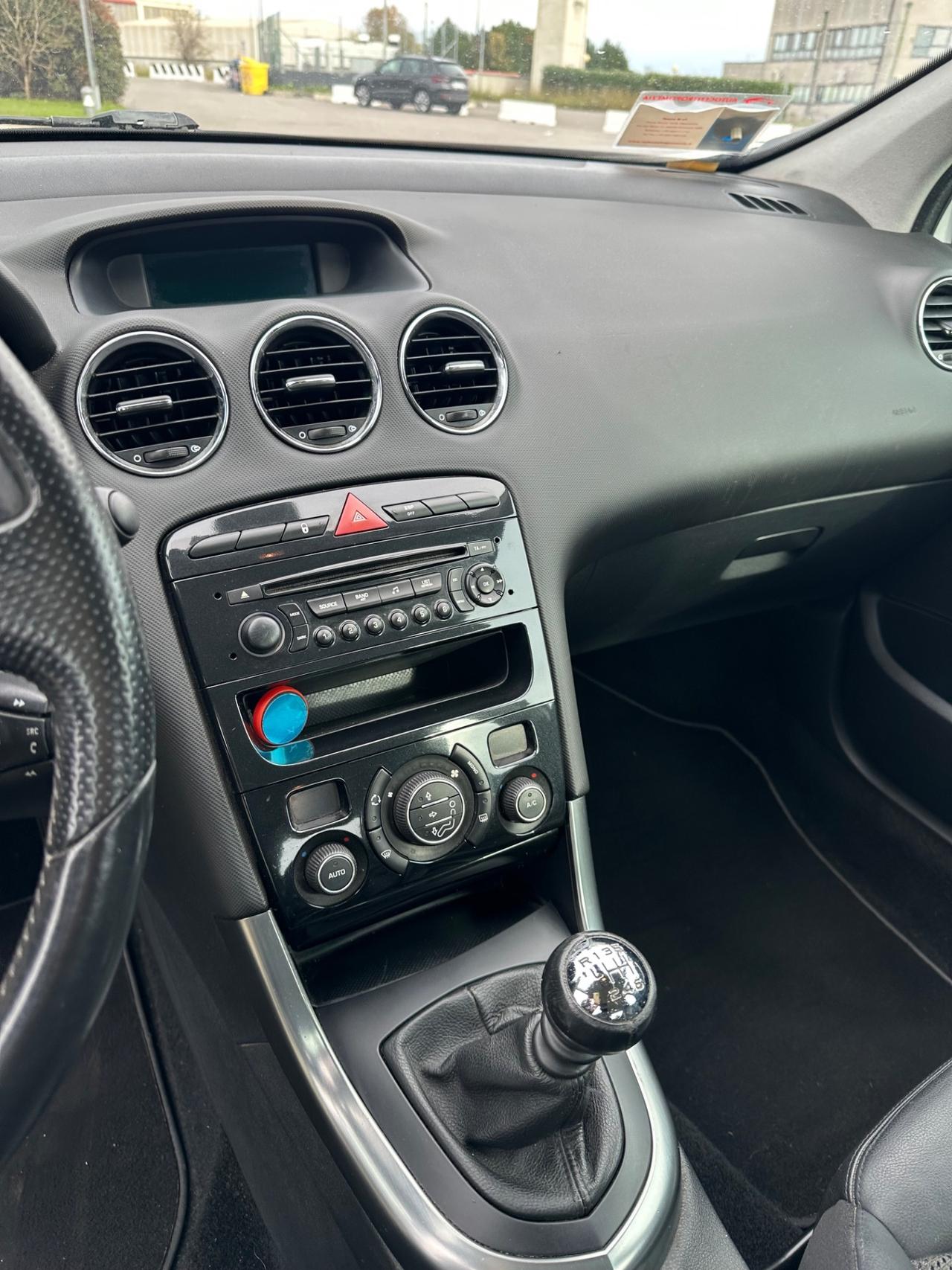 Peugeot 308 1.6 8V e-HDi 112CV Stop&Start 5p. Allure