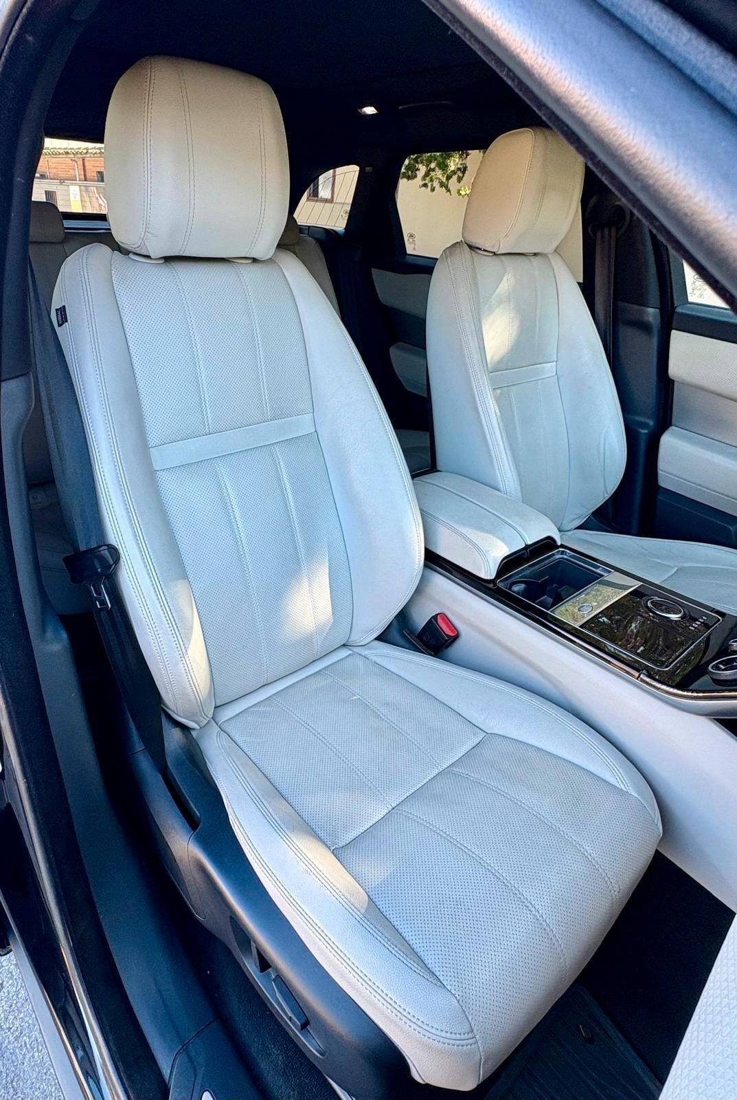 Land Rover Range Velar 2.0D I4 240 CV R-Dynamic SE