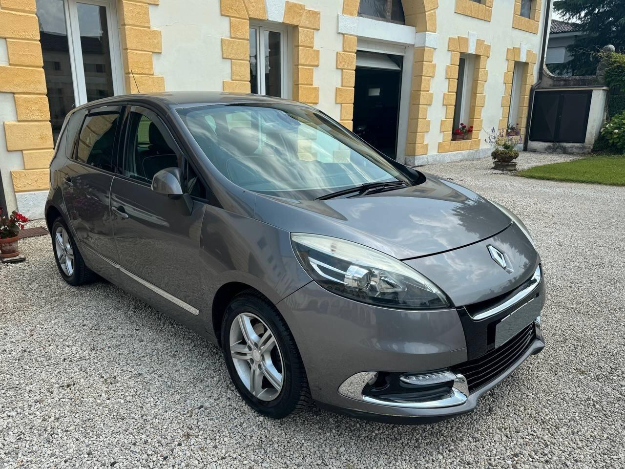 Renault Scenic Scénic X-Mod 1.5 dCi 110CV EDC Dynamique