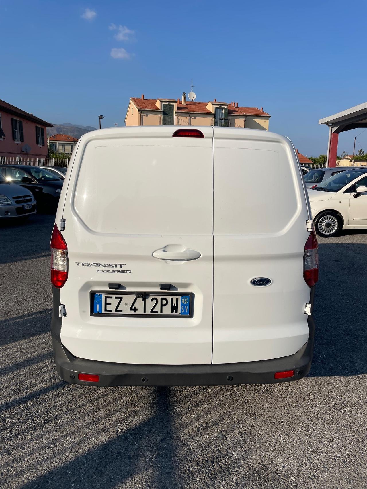 Ford Transit Courier