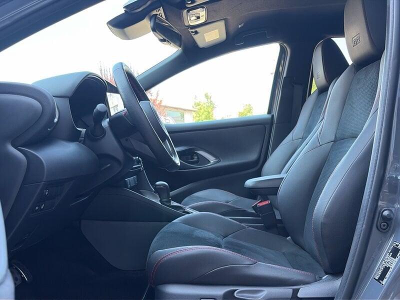 Toyota Yaris Hybrid 130 GR SPORT