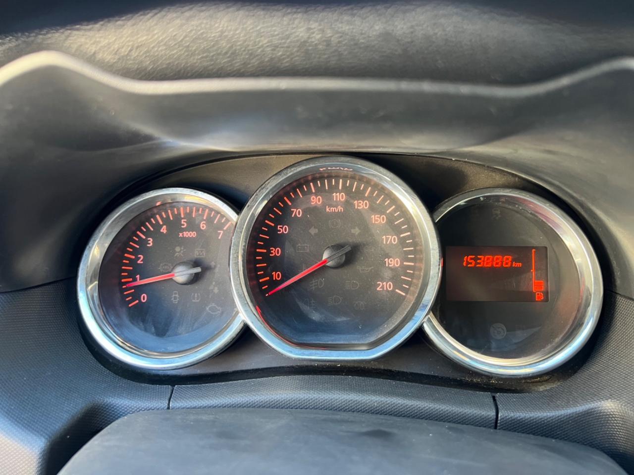 Dacia Duster 1.5 dCi 110CV 4x2 GANCIO TRAINO
